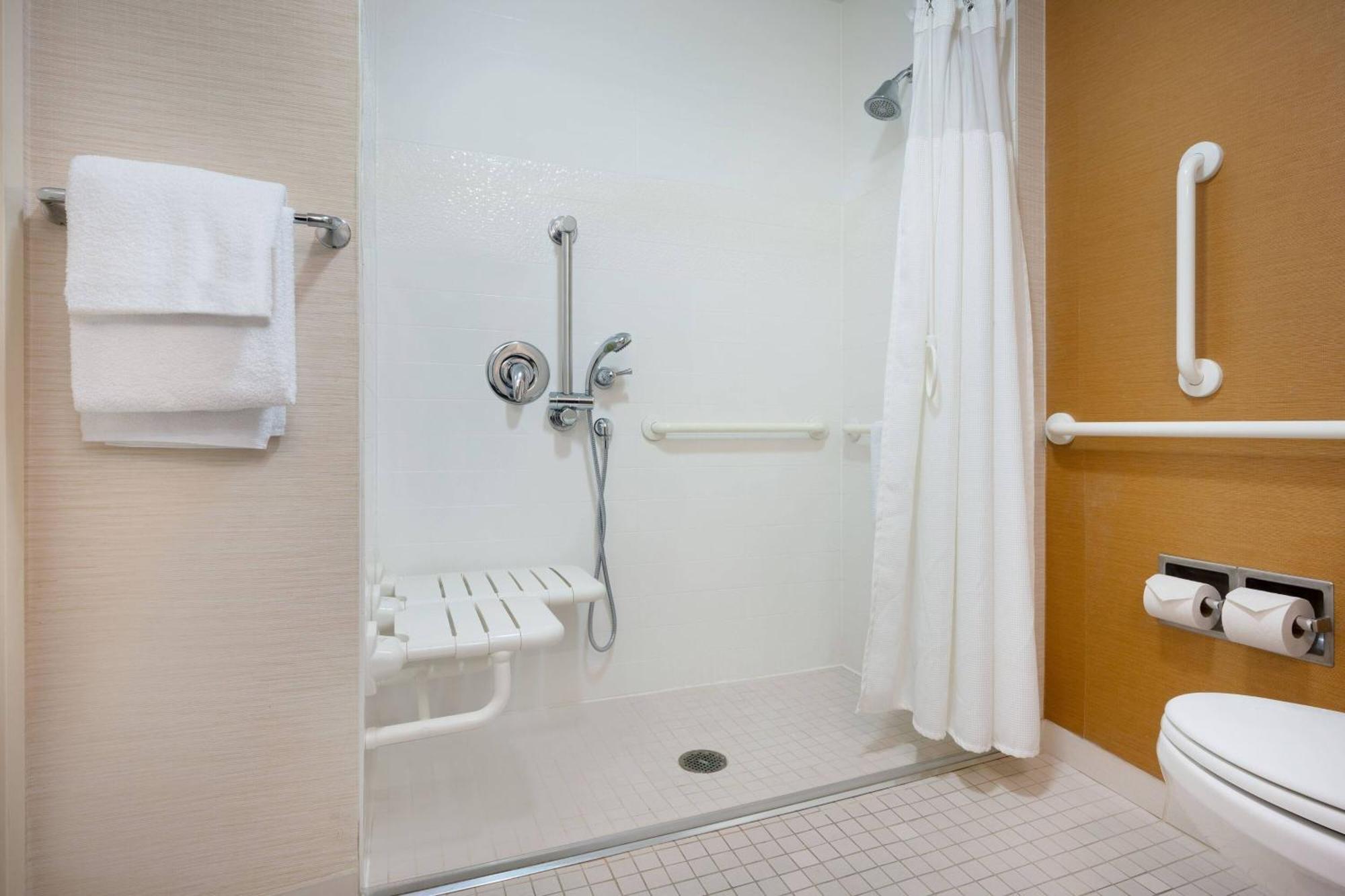 Fairfield Inn & Suites Chicago Midway Airport Bedford Park Dış mekan fotoğraf